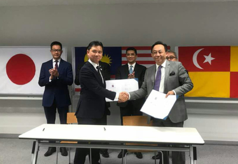 MoU Exchange Between Halal International Selangor & Acrosx Japan Incorporated