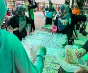 800-BEKAS-BUBUR-LAMBUK-DIKONGSI-BERSAMA-WARGA-CSSB-DAN-SMK-PULAU-INDAH-7-300x300