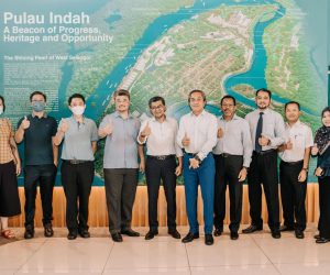 Hands-Over-Vacant-Possession-of-SBB-1A-Industrial-Land-to-Relimix-Sdn.-Bhd.-Relimix-1