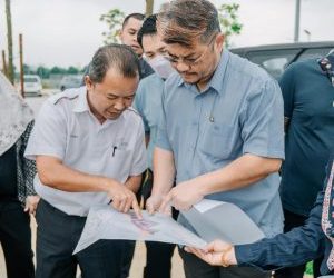 Hands-Over-Vacant-Possession-of-SBB-1A-Industrial-Land-to-Relimix-Sdn.-Bhd.-Relimix-4-300x300