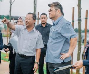 Hands-Over-Vacant-Possession-of-SBB-1A-Industrial-Land-to-Relimix-Sdn.-Bhd.-Relimix-5-300x300